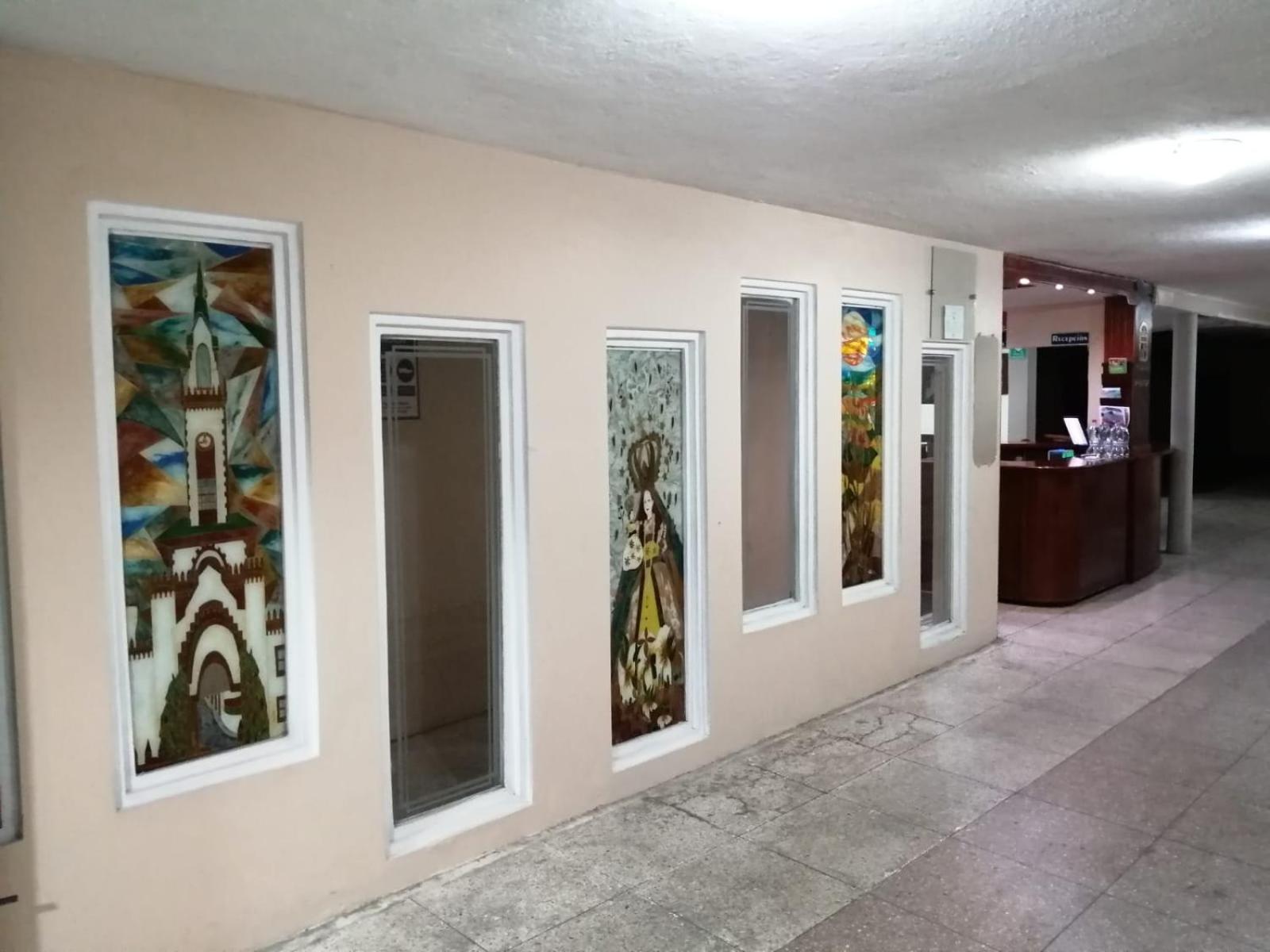 Hostal Pucara Loja Exteriör bild