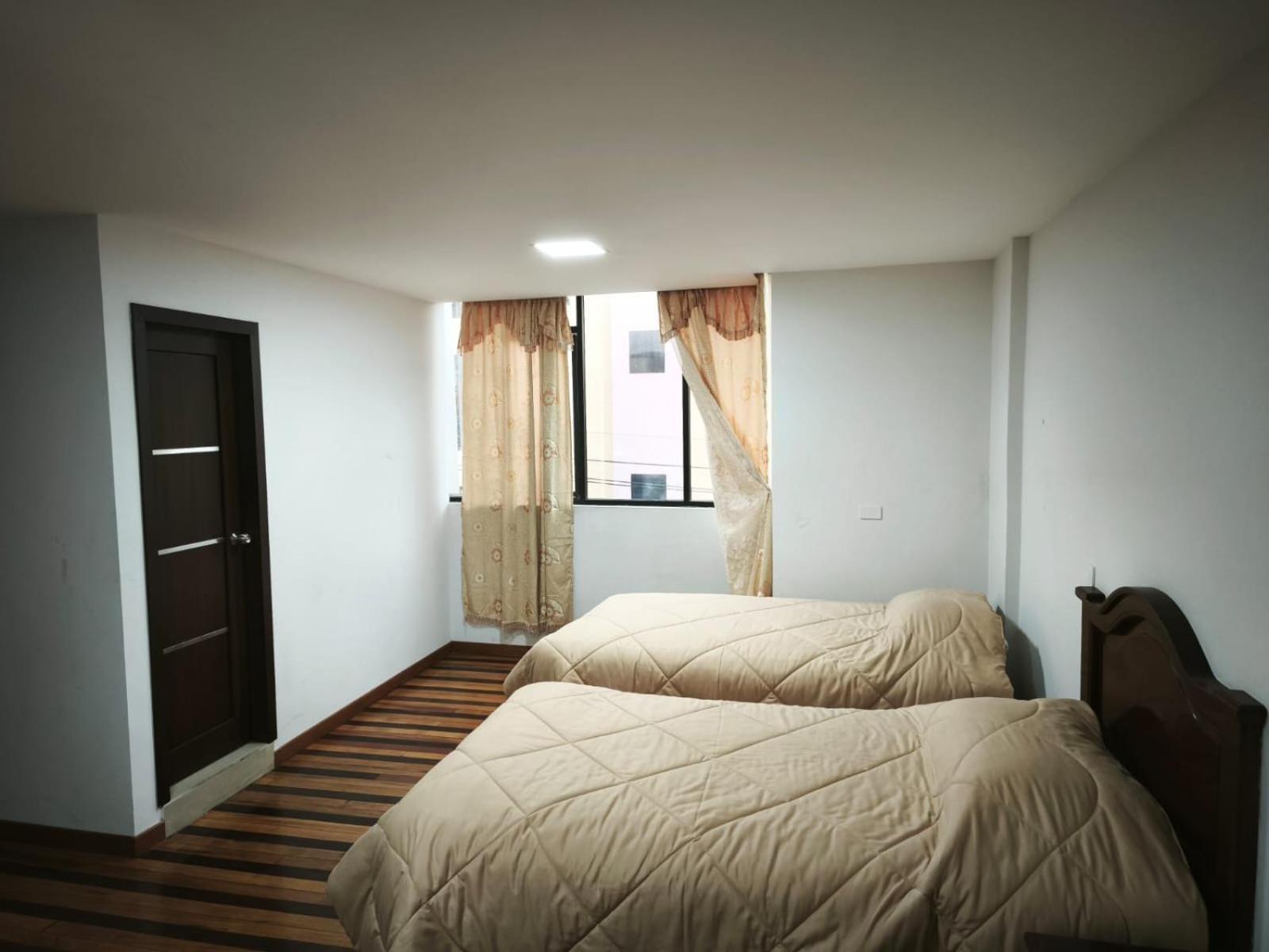 Hostal Pucara Loja Exteriör bild